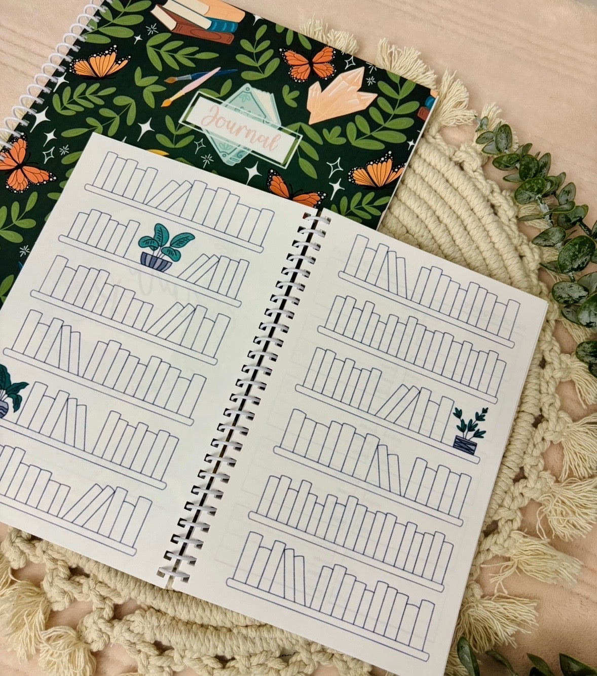 Reading Journal - Yearly Tracking - Book Lovers Gift